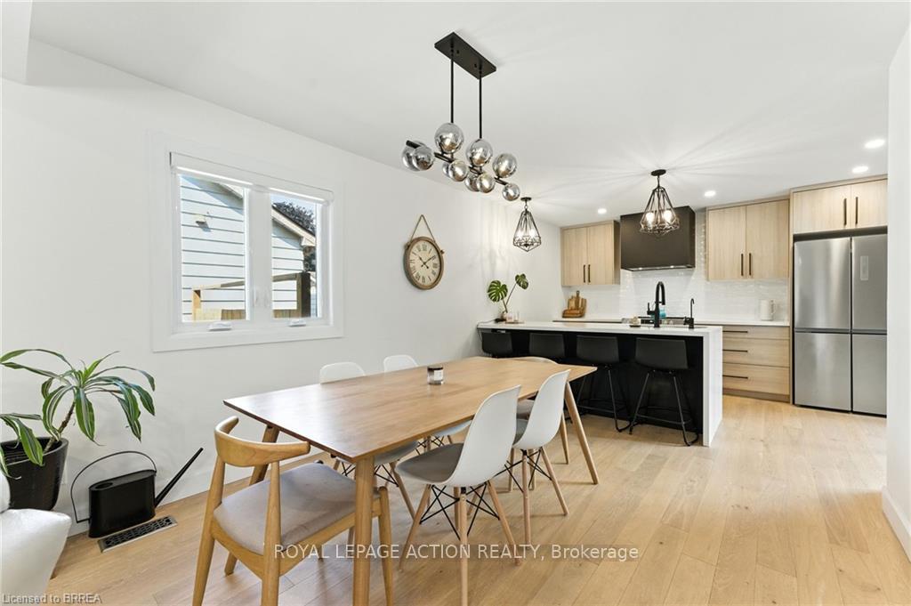 Photo 11 of 37 Barnes Avenue, Brantford, Henderson-Sky Acres — HOMEH