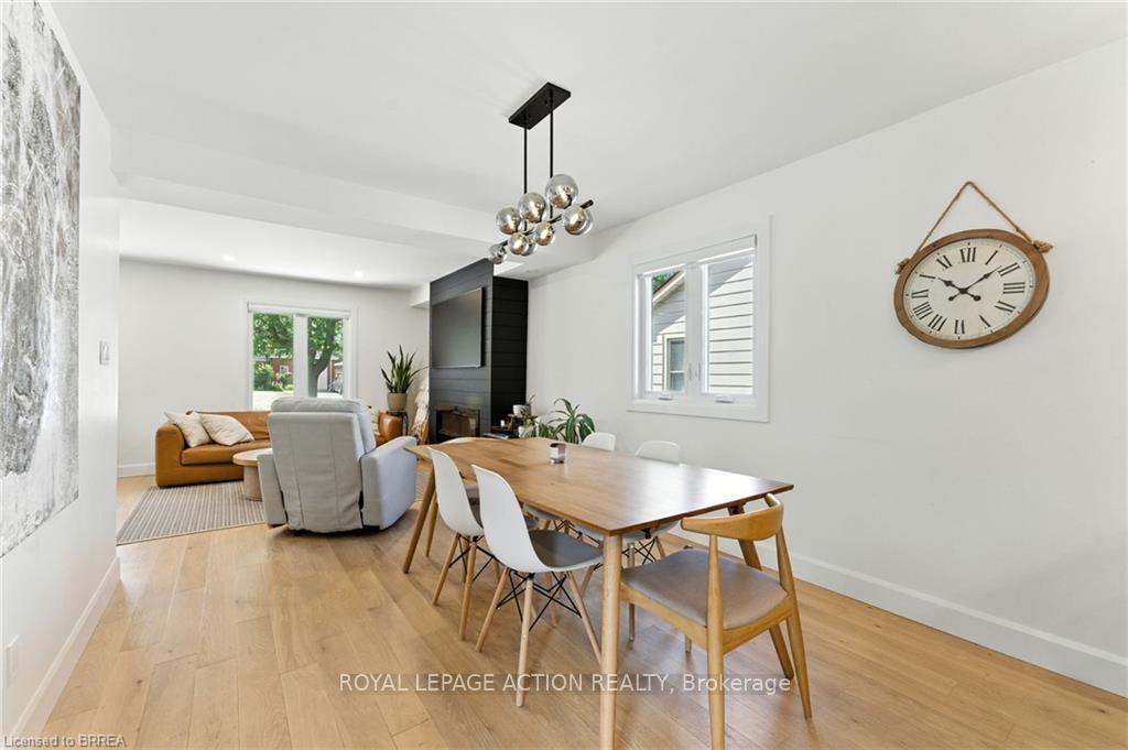 Photo 12 of 37 Barnes Avenue, Brantford, Henderson-Sky Acres — HOMEH