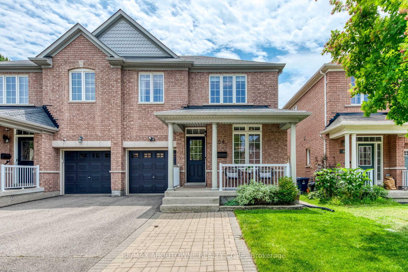 Photo 1 of 54 Dairy Drive, Scarborough, Clairlea-Birchmount — HOMEH