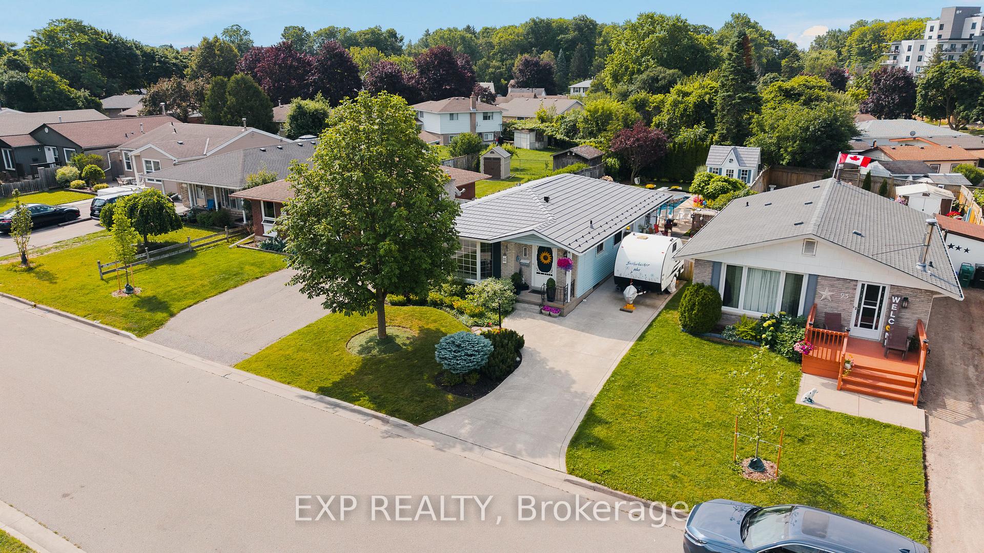 Photo 24 of 89 Geneva Crescent, Kitchener, Alpine — HOMEH