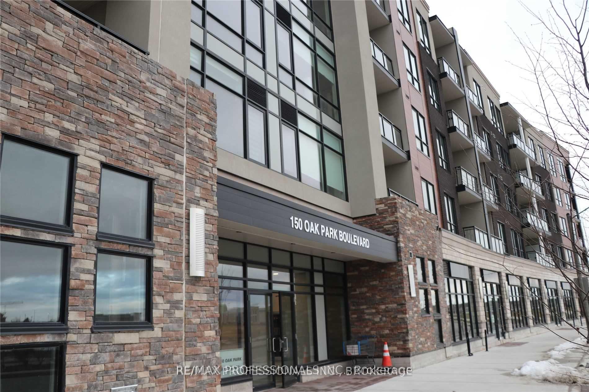 Front of Unit 403, 150 Oak Park Boulevard