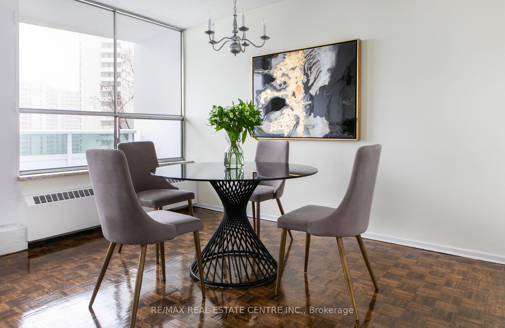 Photo 10 of Unit 110, 150 Graydon Hall Drive, North York, Parkwoods-Donalda — HOMEH