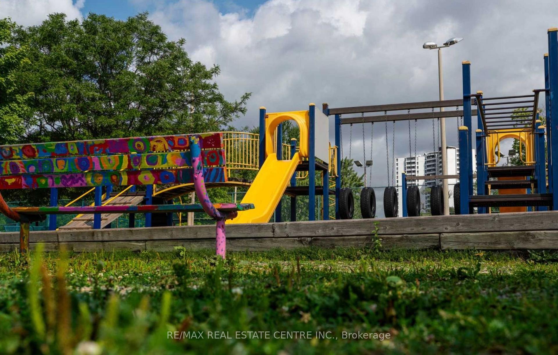 Photo 24 of Unit 110, 150 Graydon Hall Drive, North York, Parkwoods-Donalda — HOMEH
