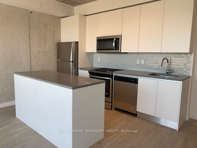 Photo 3 of Unit 713, 246 Logan Avenue, Toronto, South Riverdale — HOMEH