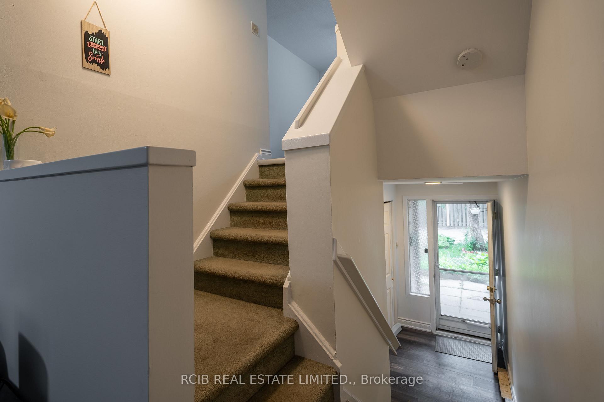Photo 16 of 38 Eden Park, Brampton, Southgate — HOMEH