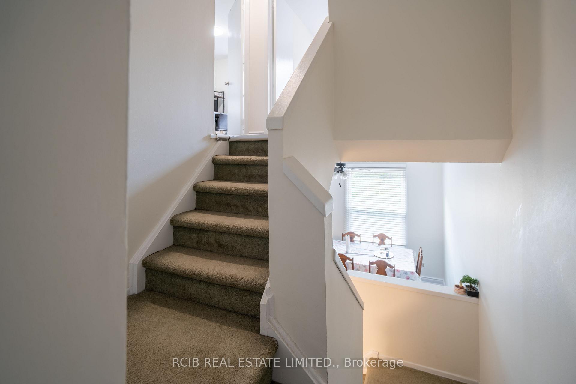 Photo 24 of 38 Eden Park, Brampton, Southgate — HOMEH