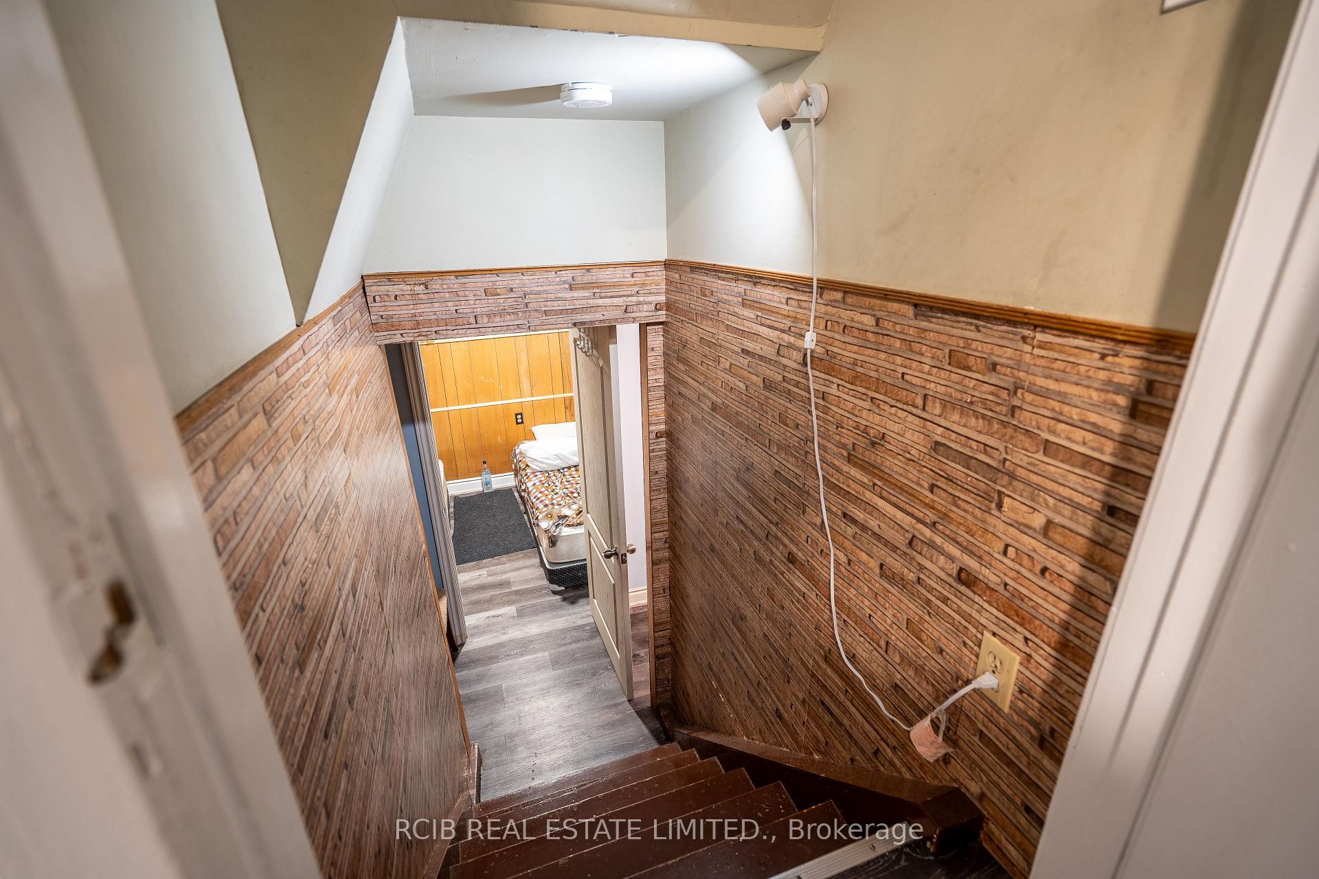 Photo 34 of 38 Eden Park, Brampton, Southgate — HOMEH