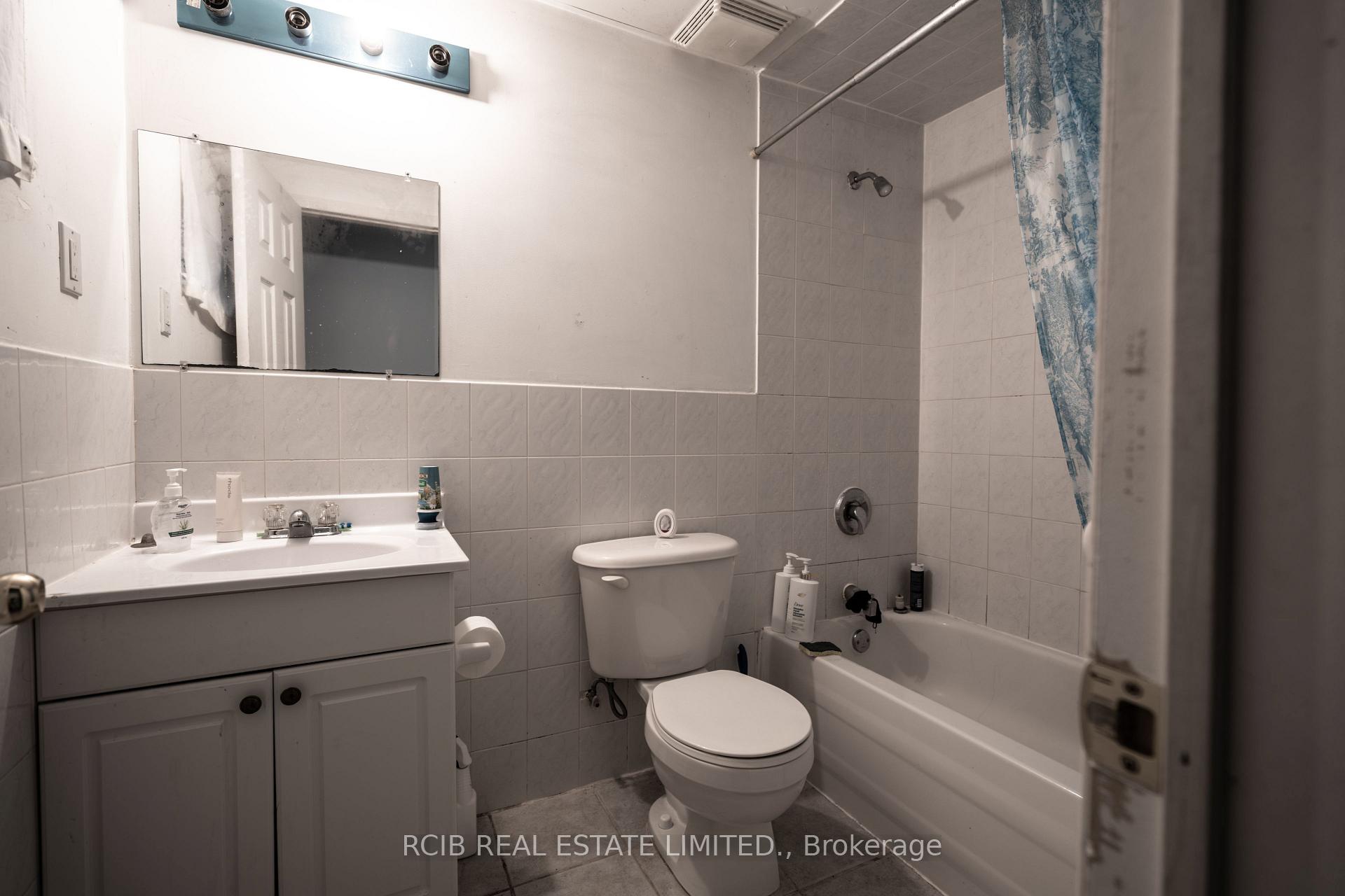 Photo 35 of 38 Eden Park, Brampton, Southgate — HOMEH