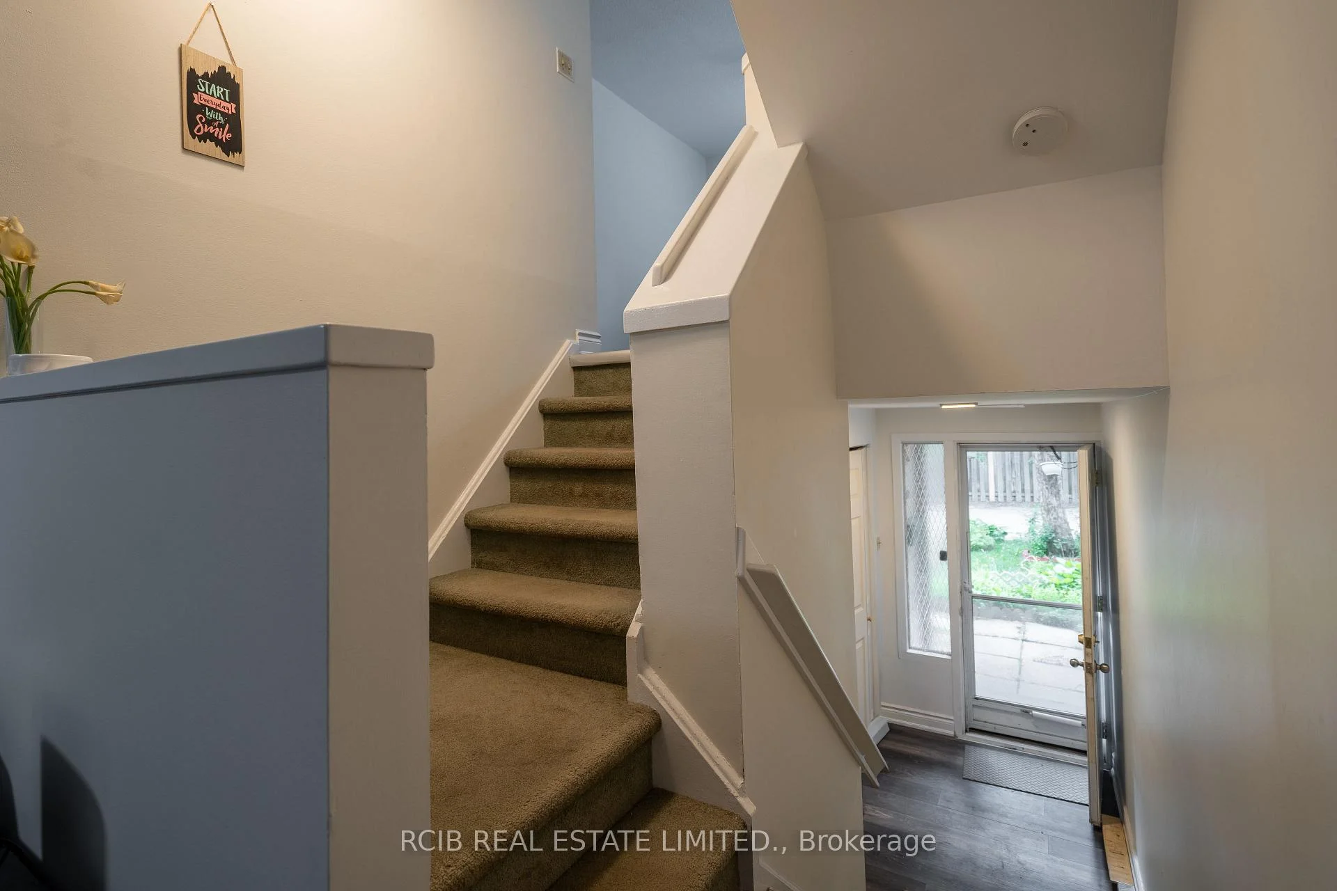 Photo 11 of 38 Eden Park, Brampton, Southgate — HOMEH
