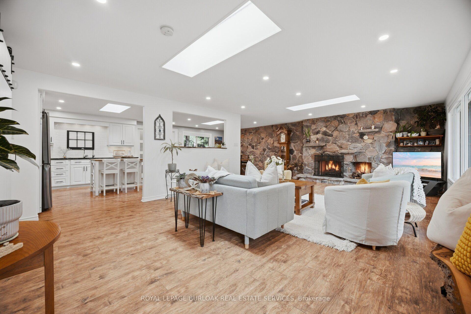 Photo 6 of 915 Governors Road, Hamilton, Rural Dundas — HOMEH