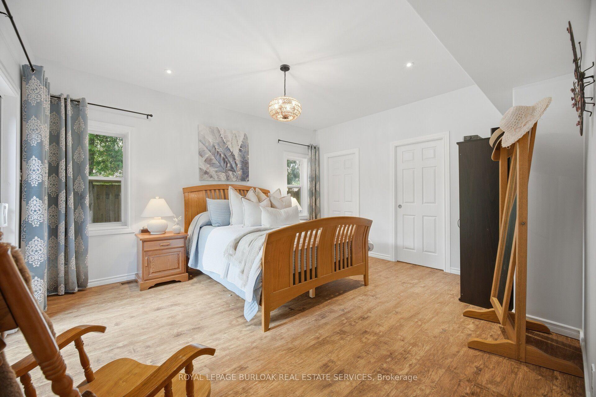 Photo 23 of 915 Governors Road, Hamilton, Rural Dundas — HOMEH