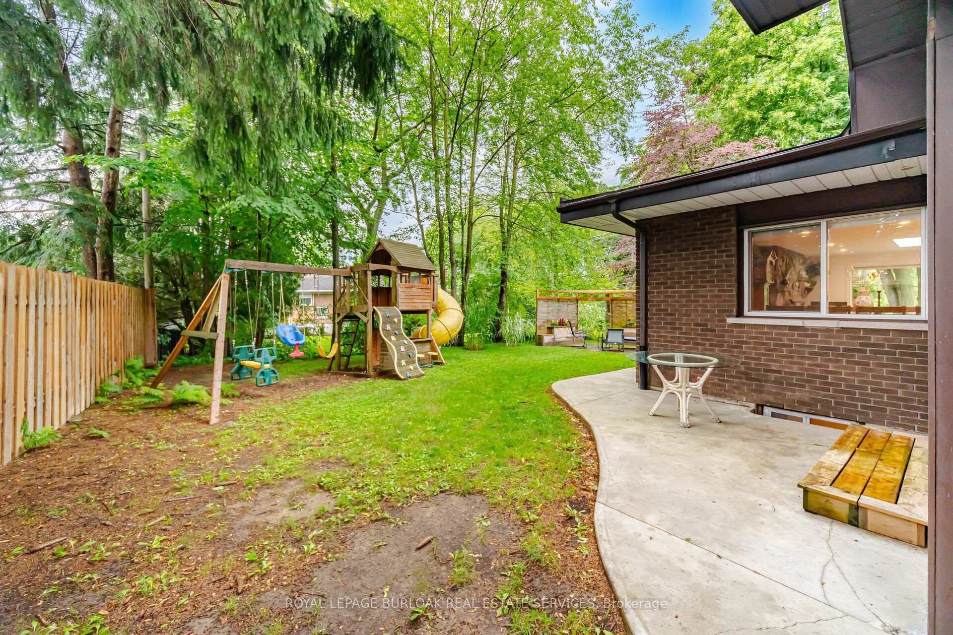 Photo 47 of 915 Governors Road, Hamilton, Rural Dundas — HOMEH