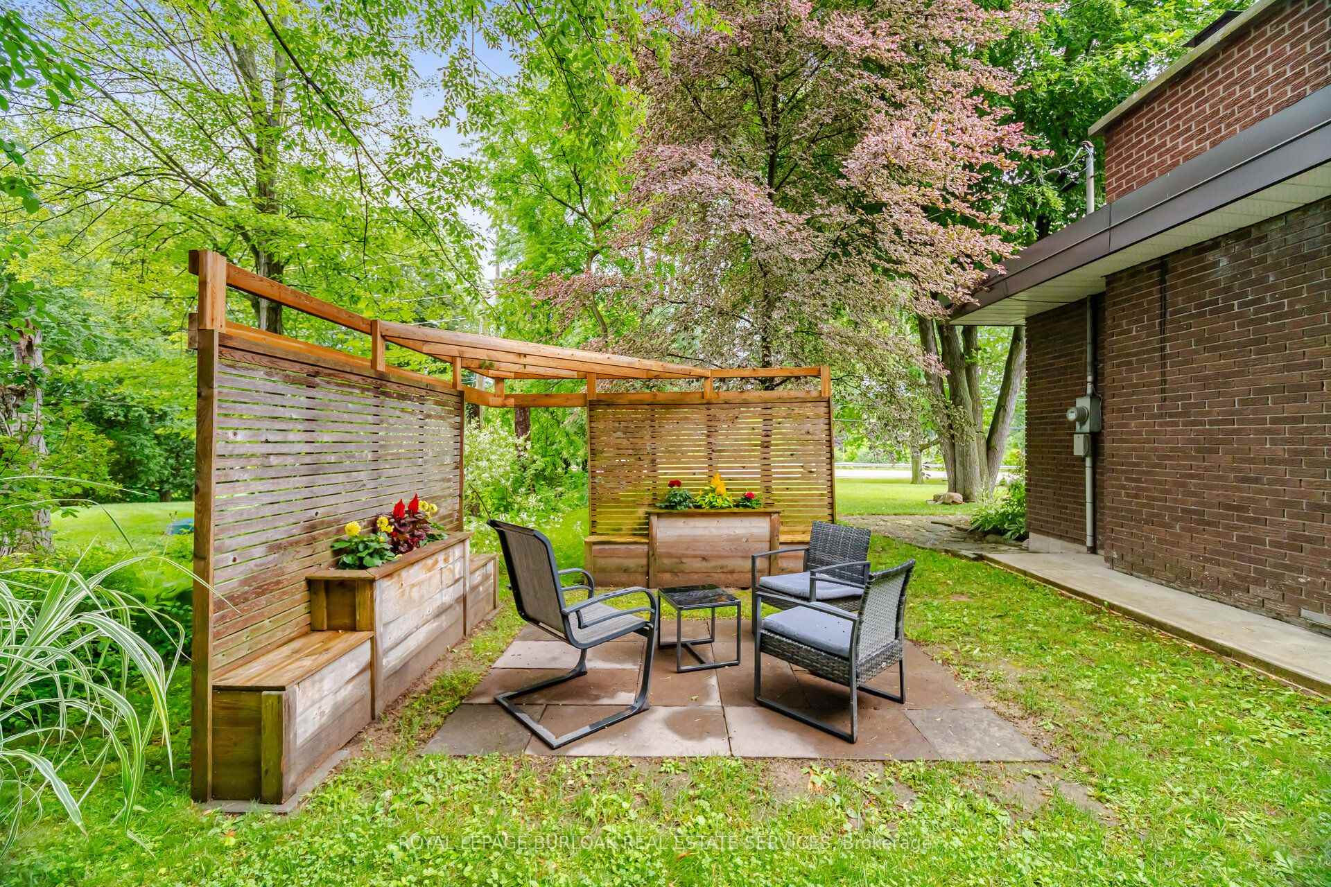 Photo 50 of 915 Governors Road, Hamilton, Rural Dundas — HOMEH