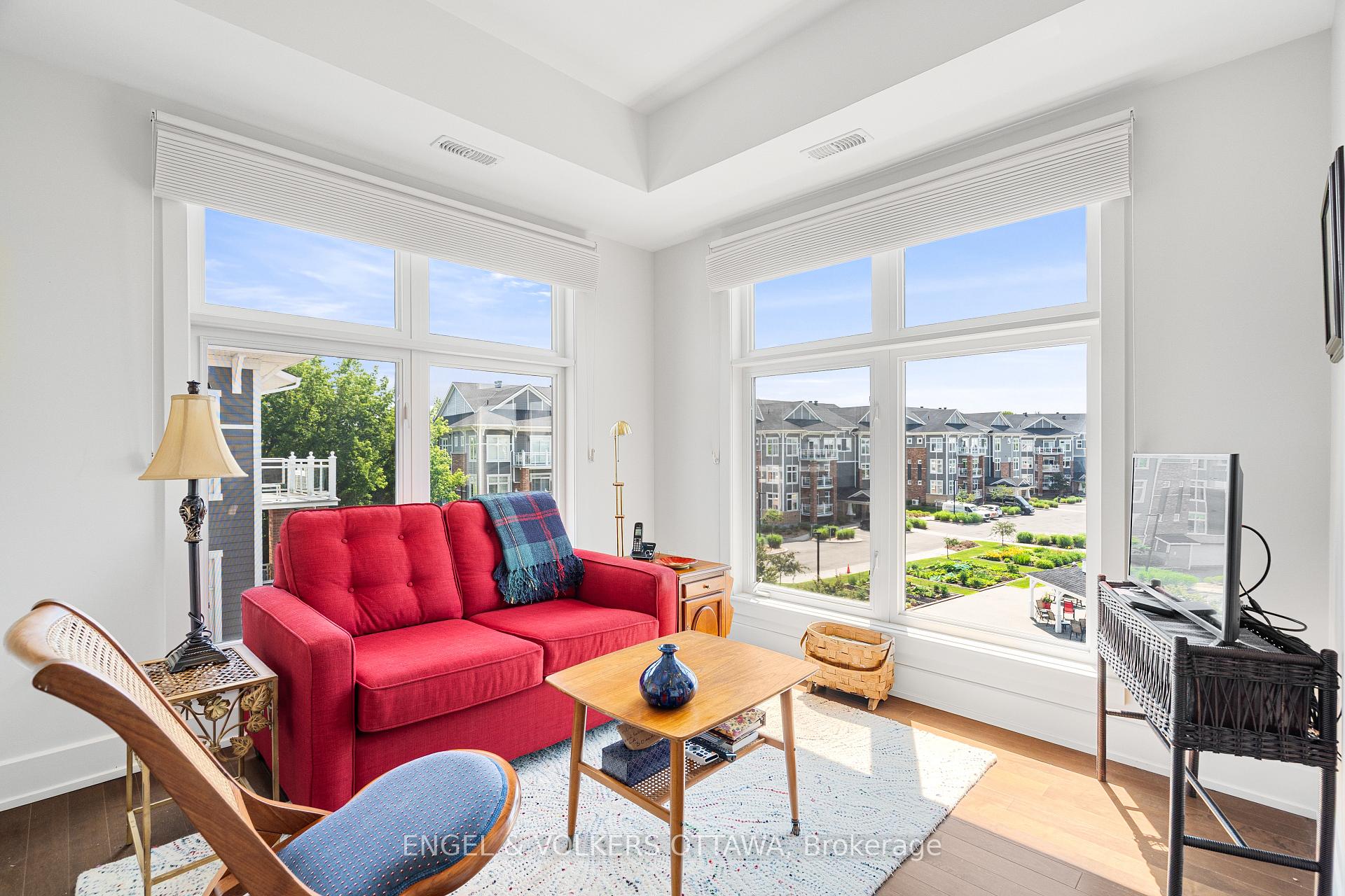 Photo 11 of Unit 304, 355 Elizabeth Cosgrove Private, Ottawa, Mer Bleue/Bradley Estates/Anderson Park — HOMEH
