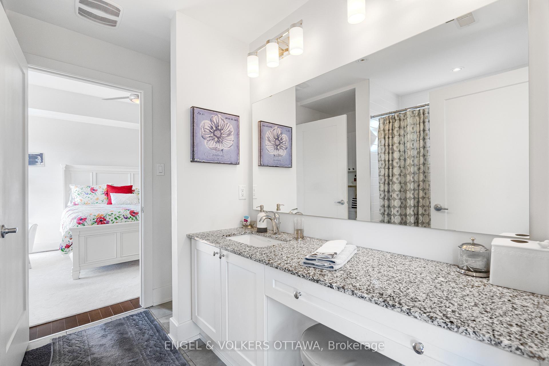 Photo 12 of Unit 304, 355 Elizabeth Cosgrove Private, Ottawa, Mer Bleue/Bradley Estates/Anderson Park — HOMEH
