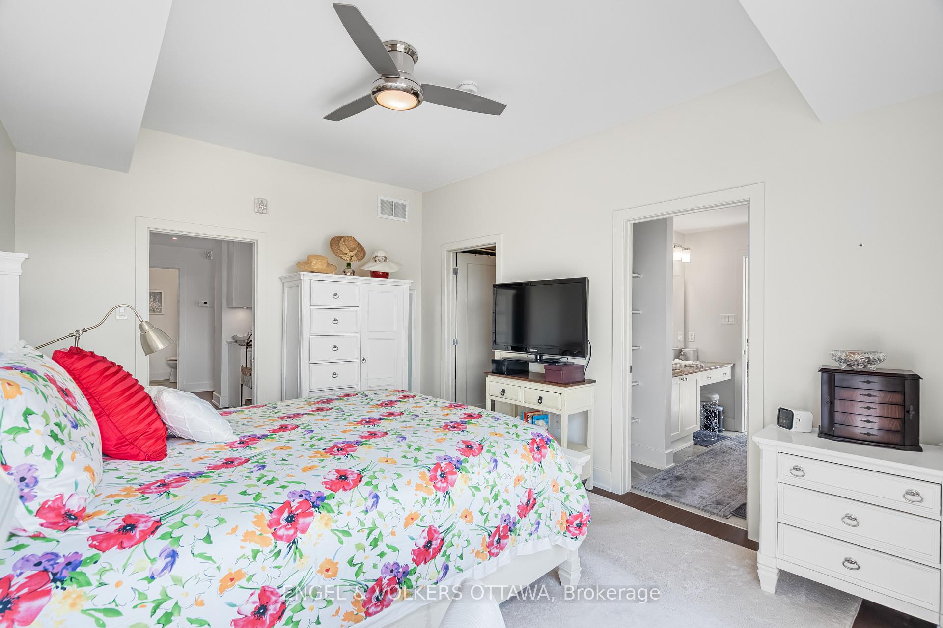 Photo 14 of Unit 304, 355 Elizabeth Cosgrove Private, Ottawa, Mer Bleue/Bradley Estates/Anderson Park — HOMEH
