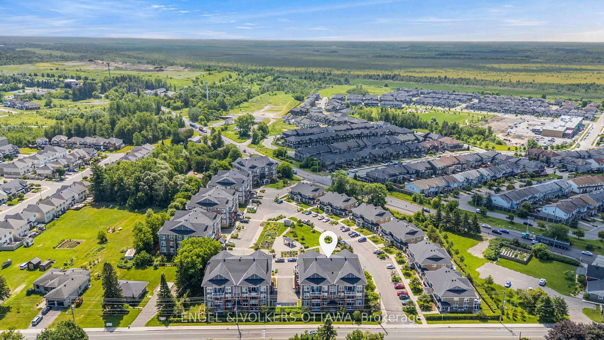 Photo 29 of Unit 304, 355 Elizabeth Cosgrove Private, Ottawa, Mer Bleue/Bradley Estates/Anderson Park — HOMEH