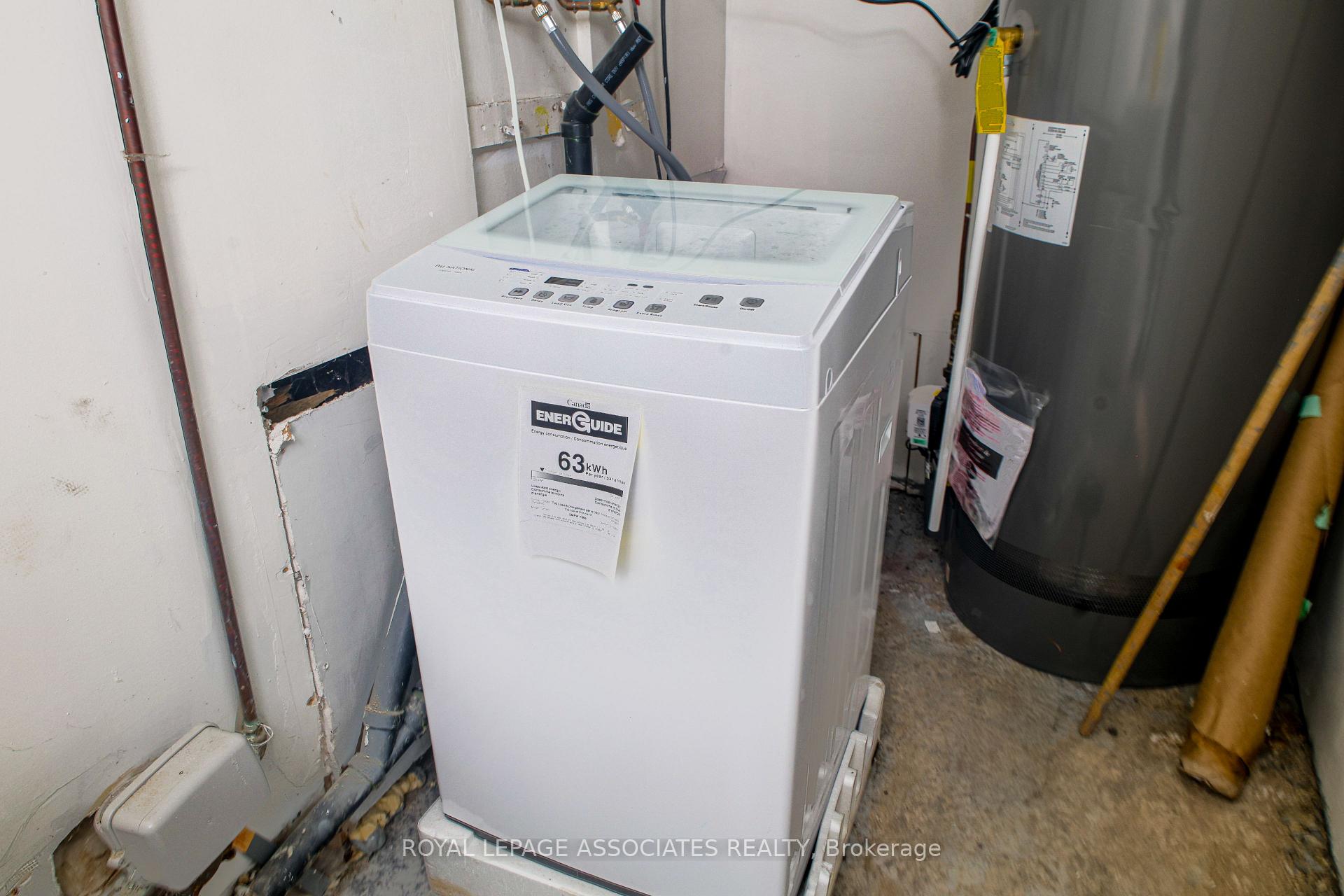 Photo 13 of 330 Athol Street E, Oshawa, Central — HOMEH