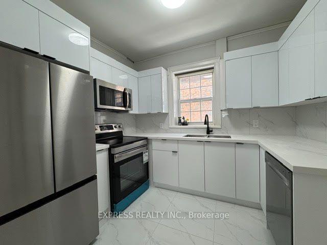 Photo 12 of Unit Main, 167 Highbourne Road, Toronto, Yonge-Eglinton — HOMEH