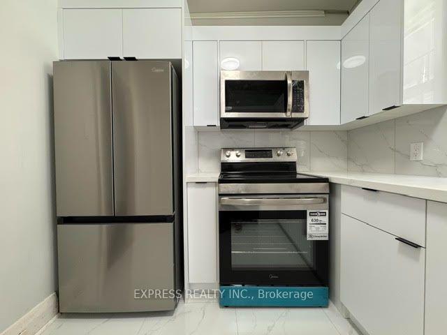 Photo 13 of Unit Main, 167 Highbourne Road, Toronto, Yonge-Eglinton — HOMEH