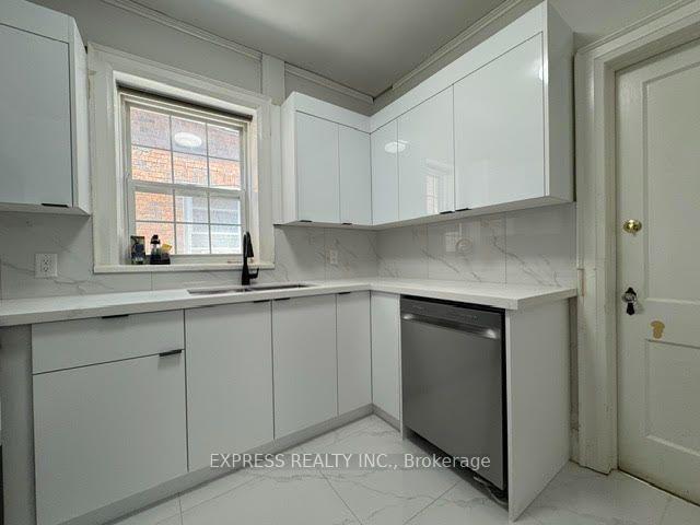 Photo 14 of Unit Main, 167 Highbourne Road, Toronto, Yonge-Eglinton — HOMEH
