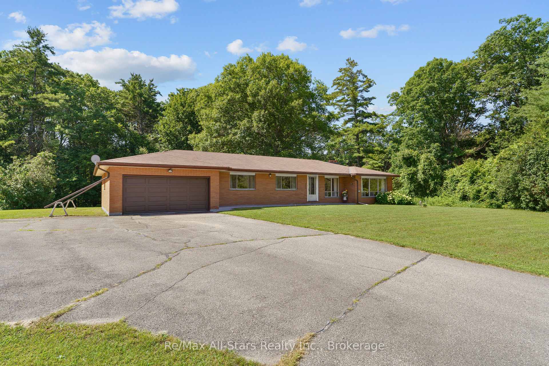Front of 6035 Ganaraska Road