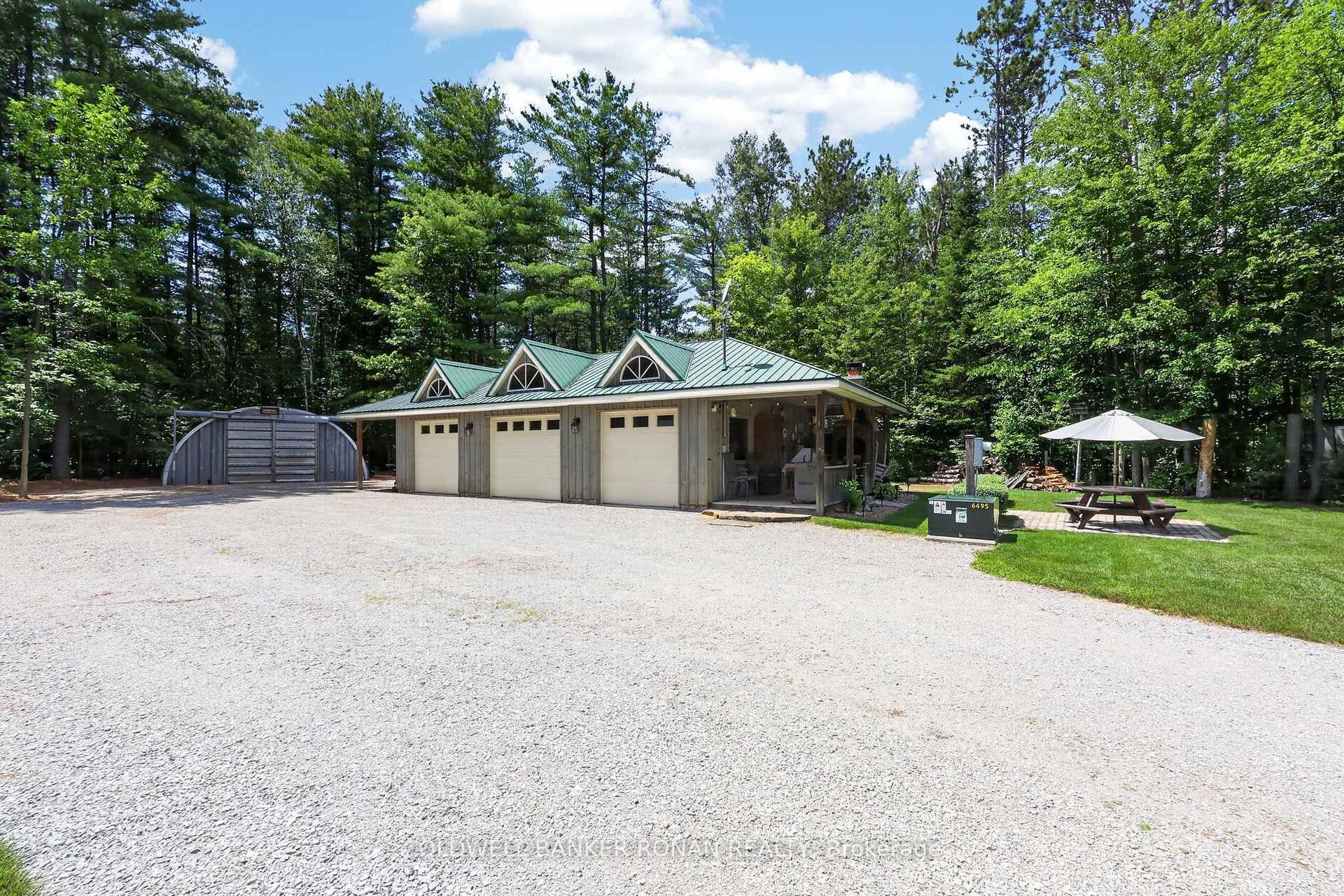 Photo 7 of 7616 5th Line, Essa, Angus — HOMEH