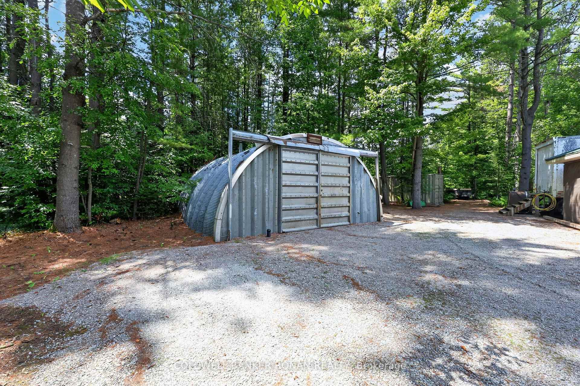 Photo 13 of 7616 5th Line, Essa, Angus — HOMEH