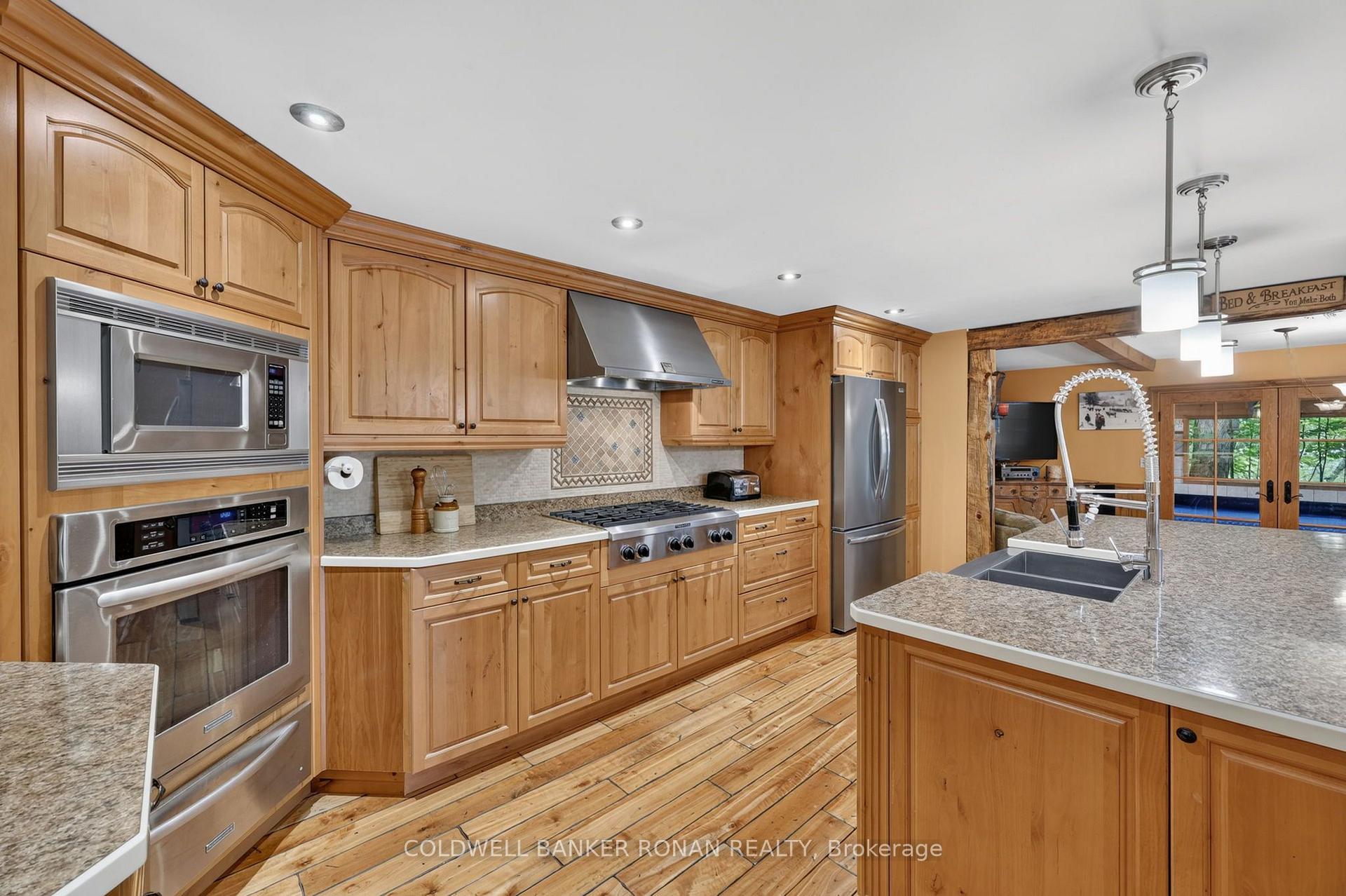 Photo 18 of 7616 5th Line, Essa, Angus — HOMEH