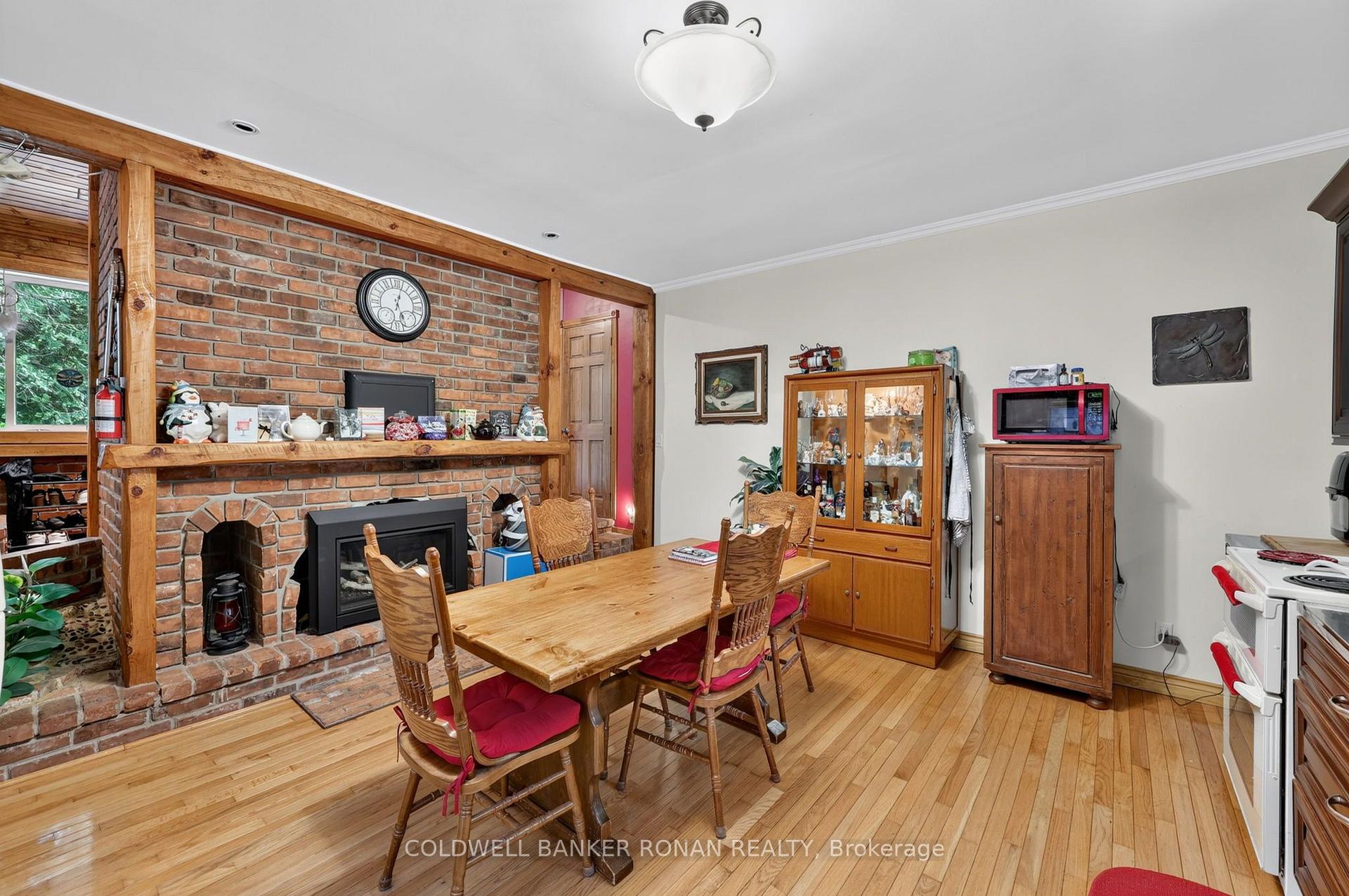 Photo 42 of 7616 5th Line, Essa, Angus — HOMEH