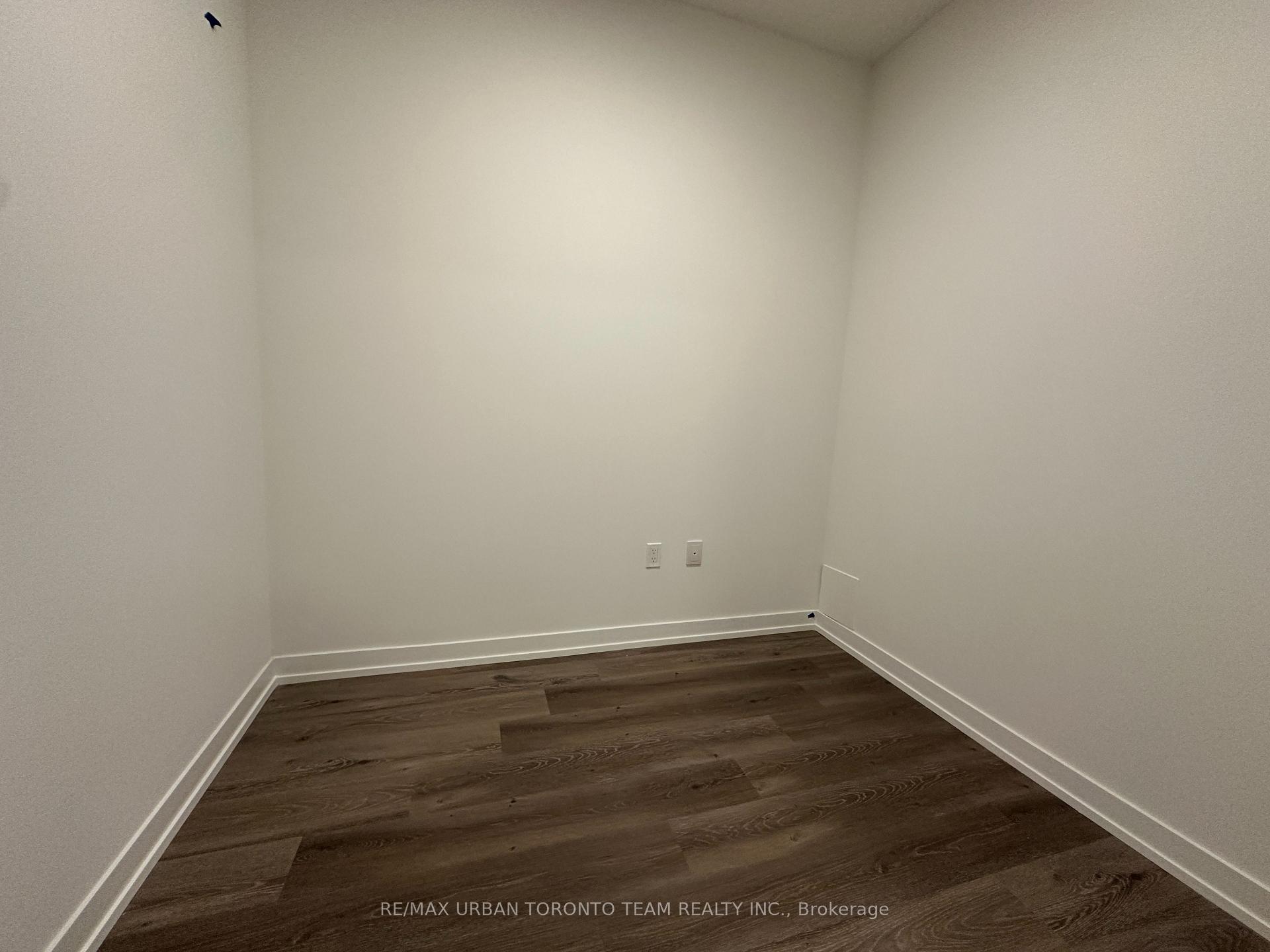 Photo 12 of Unit 5601, 225 Commerce Street, Vaughan, Vaughan Corporate Centre — HOMEH