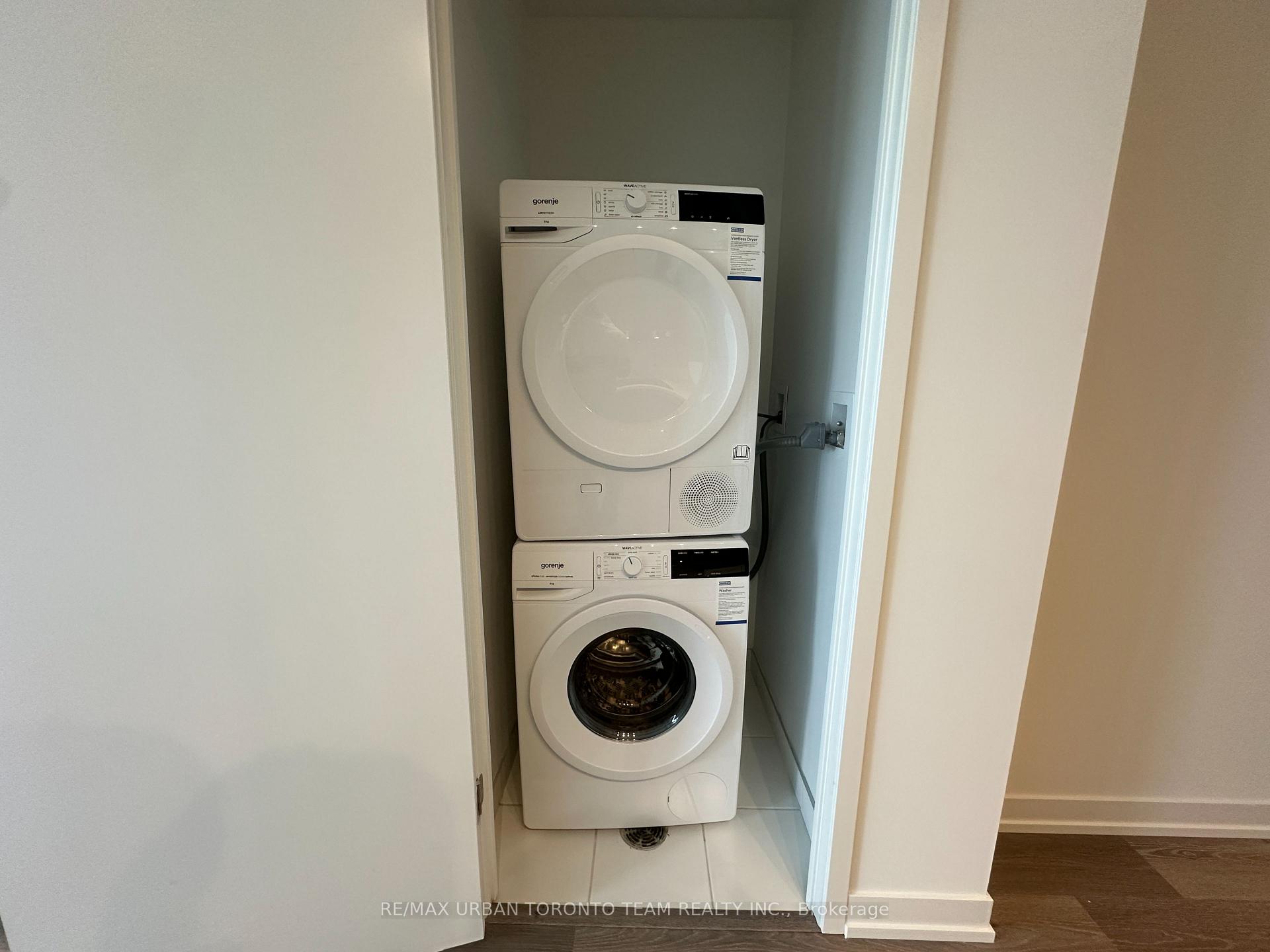 Photo 14 of Unit 5601, 225 Commerce Street, Vaughan, Vaughan Corporate Centre — HOMEH