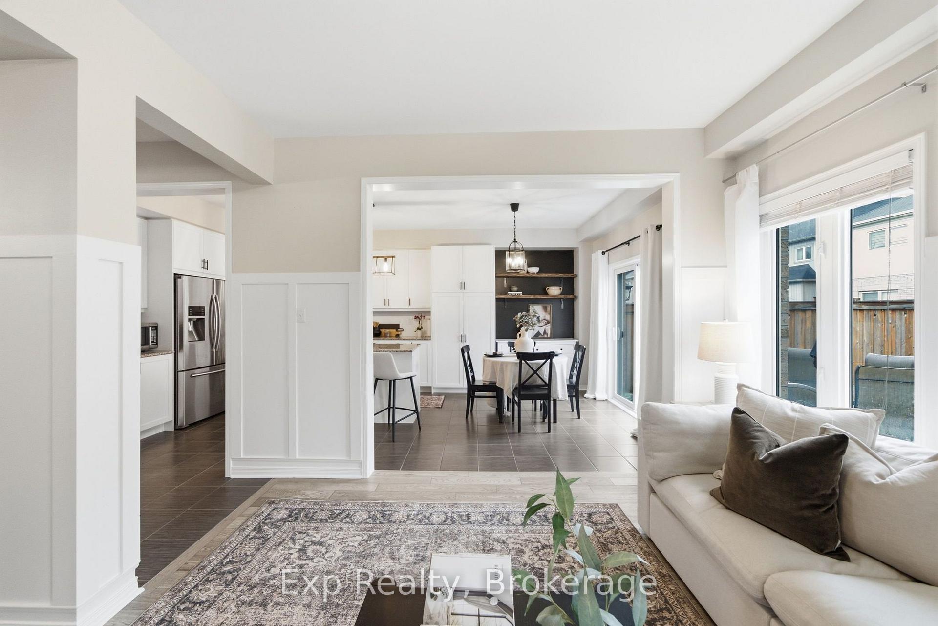 Photo 9 of 26 William Fair Drive, Clarington, Bowmanville — HOMEH