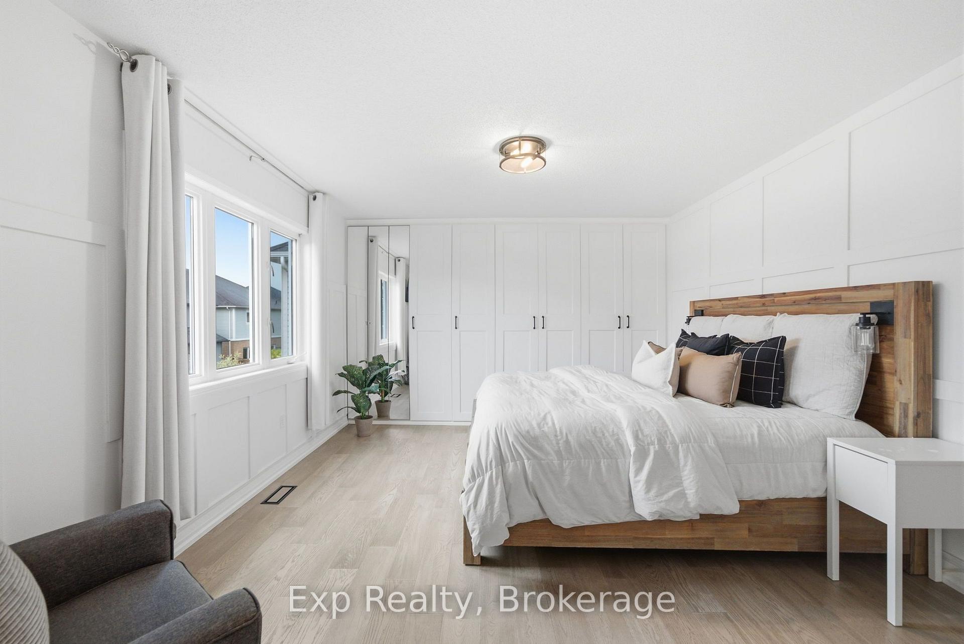Photo 20 of 26 William Fair Drive, Clarington, Bowmanville — HOMEH