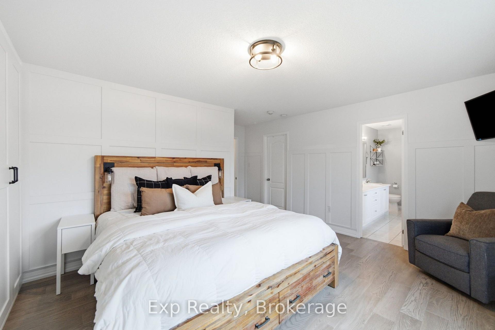 Photo 21 of 26 William Fair Drive, Clarington, Bowmanville — HOMEH