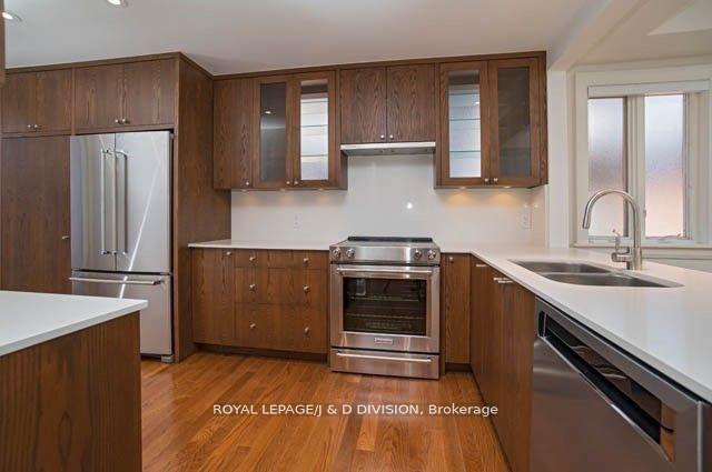 Photo 4 of Unit 202, 85 Admiral Road, Toronto, The Annex — HOMEH