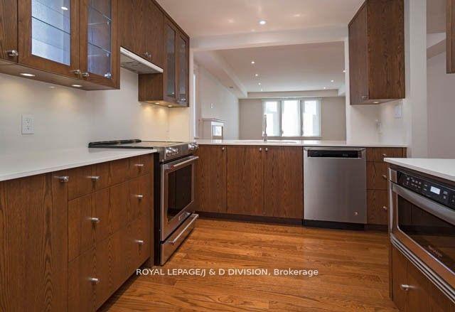Photo 5 of Unit 202, 85 Admiral Road, Toronto, The Annex — HOMEH
