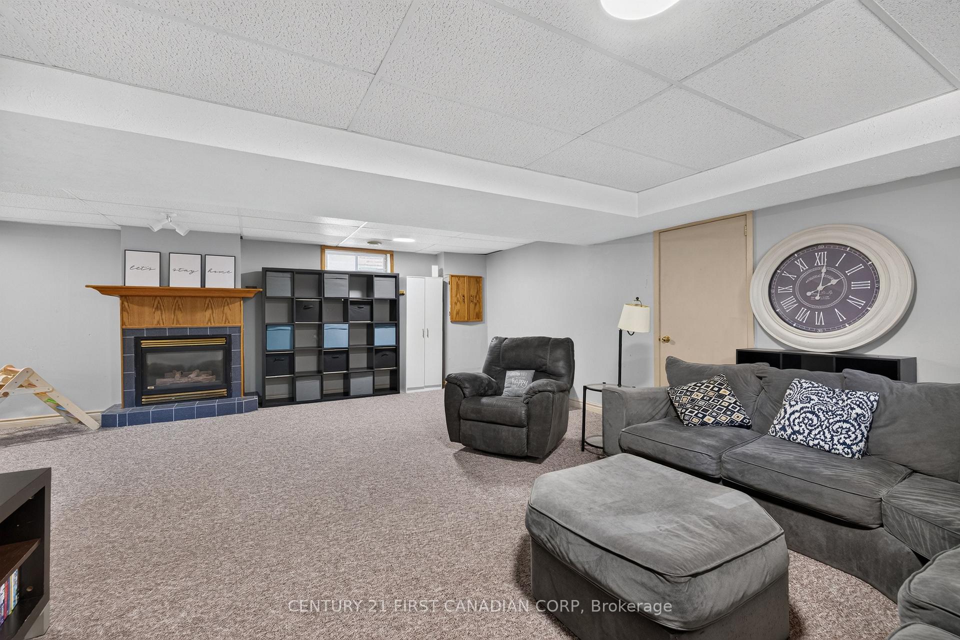Photo 30 of 33 Oldewood Crescent, St. Thomas — HOMEH