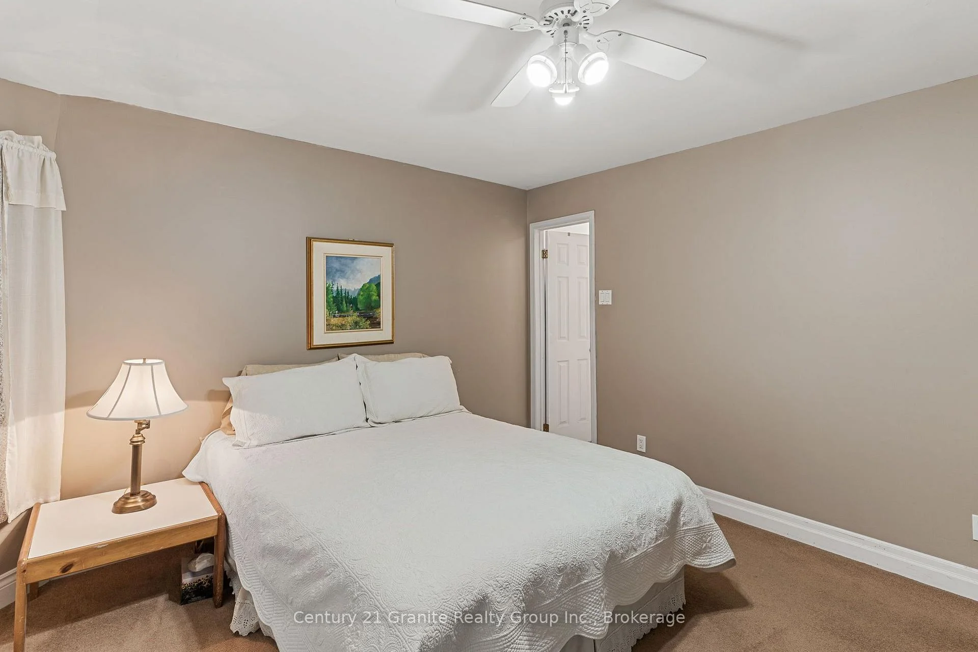 Photo 31 of 1109 Burnt Point Trail, Highlands East, Glamorgan — HOMEH