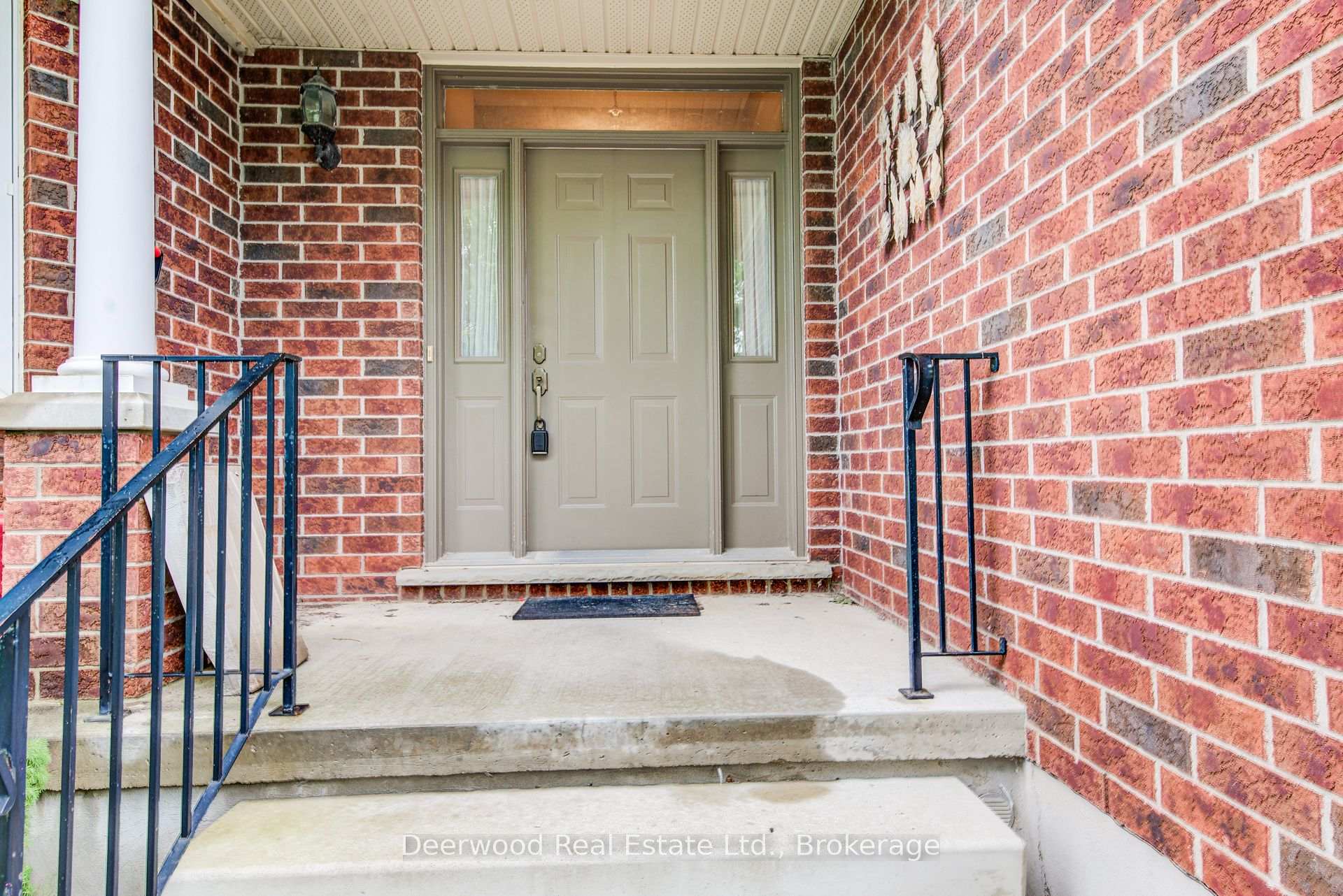 Photo 6 of Unit 19, 156 Devonshire Drive, Wilmot, New Hamburg — HOMEH