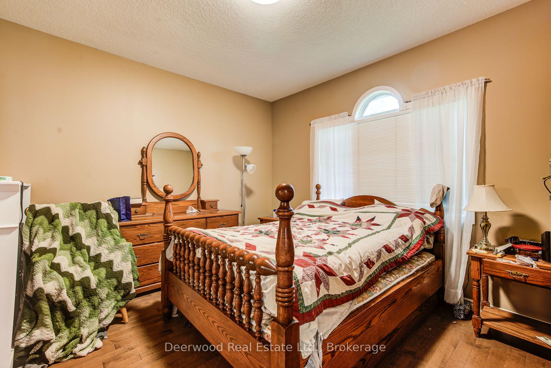 Photo 19 of Unit 19, 156 Devonshire Drive, Wilmot, New Hamburg — HOMEH