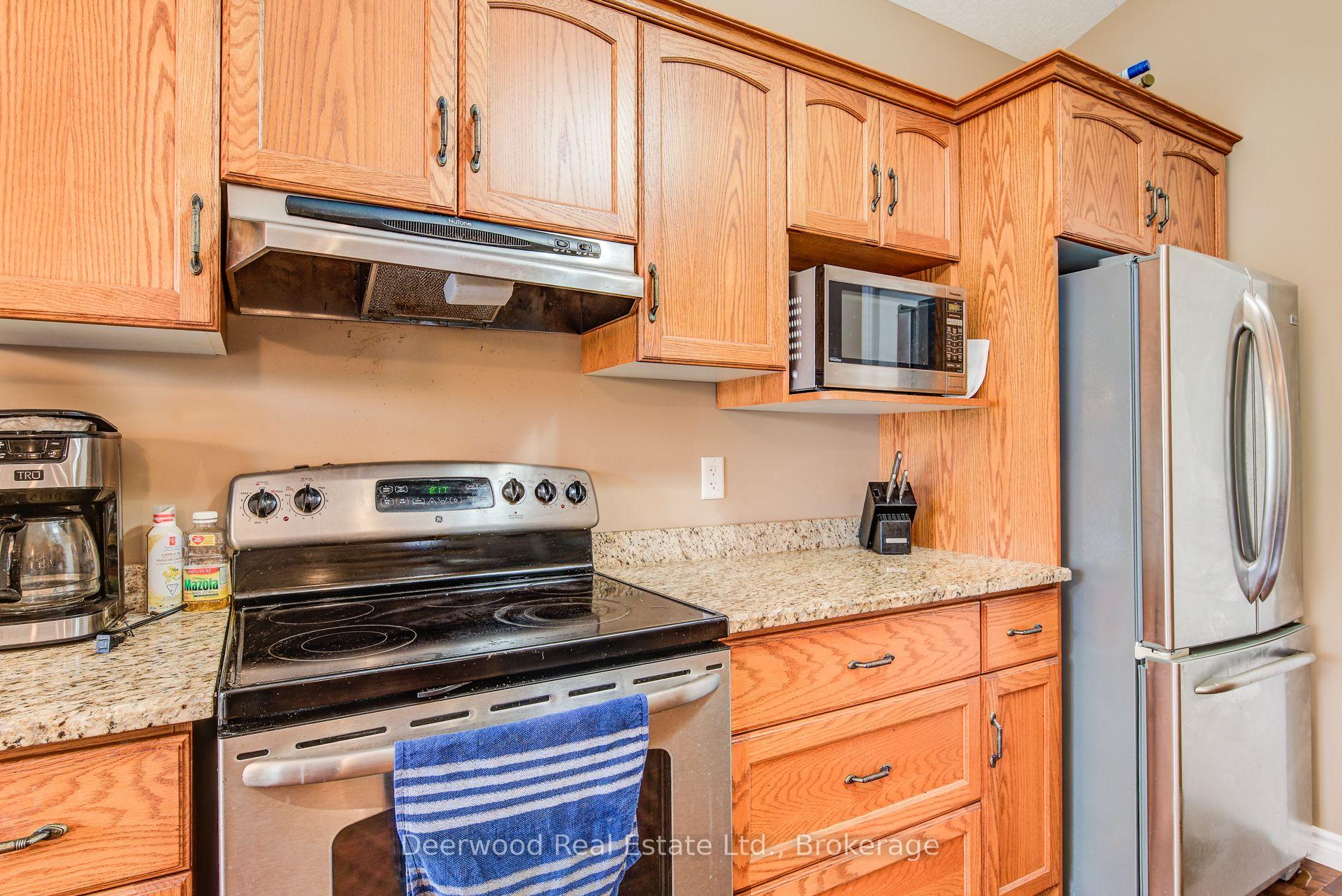 Photo 26 of Unit 19, 156 Devonshire Drive, Wilmot, New Hamburg — HOMEH