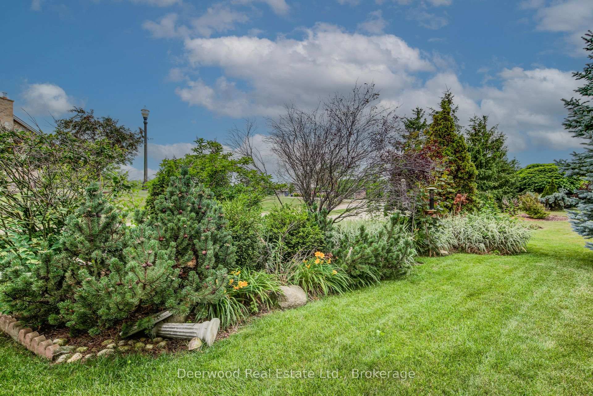 Photo 28 of Unit 19, 156 Devonshire Drive, Wilmot, New Hamburg — HOMEH