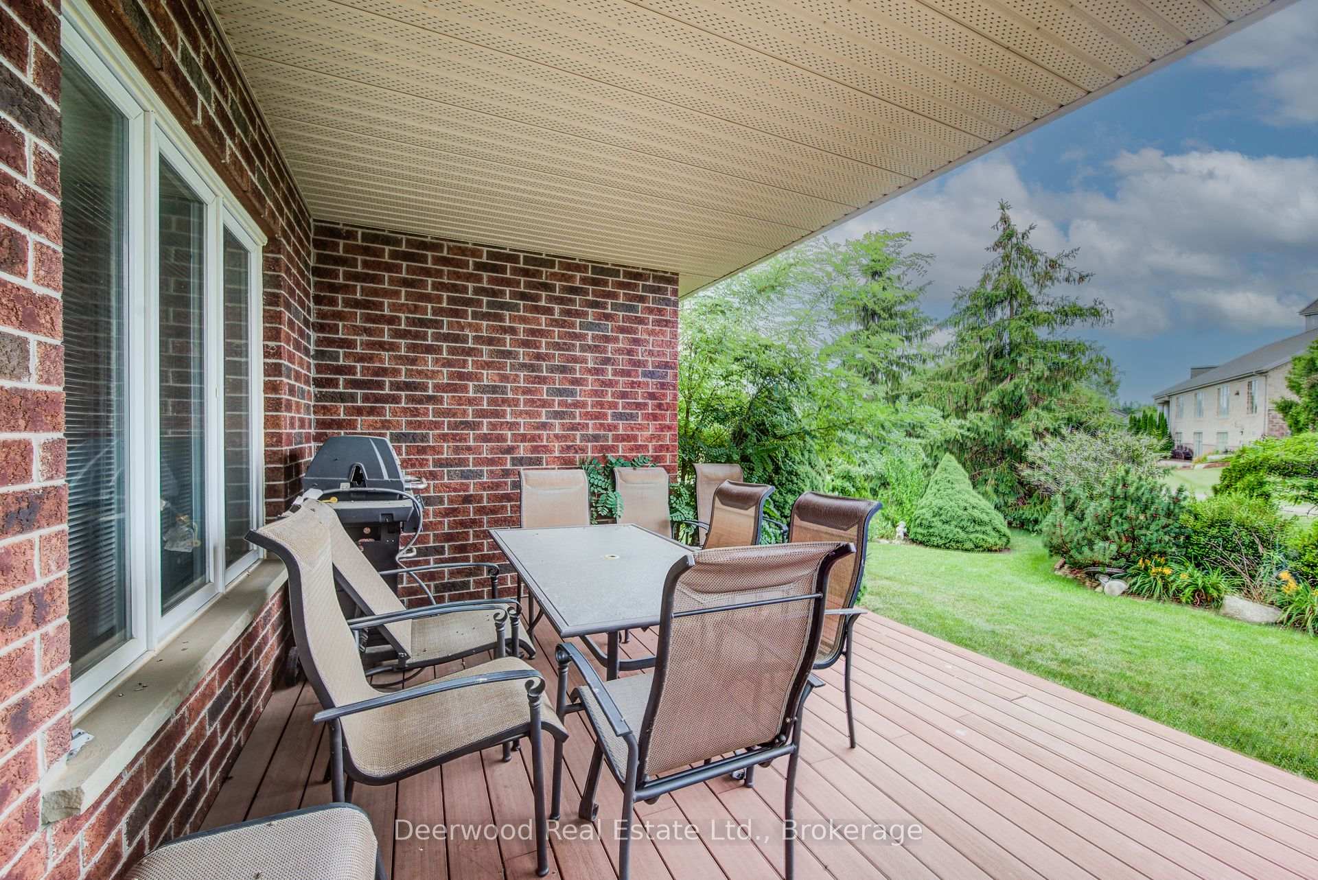Photo 37 of Unit 19, 156 Devonshire Drive, Wilmot, New Hamburg — HOMEH