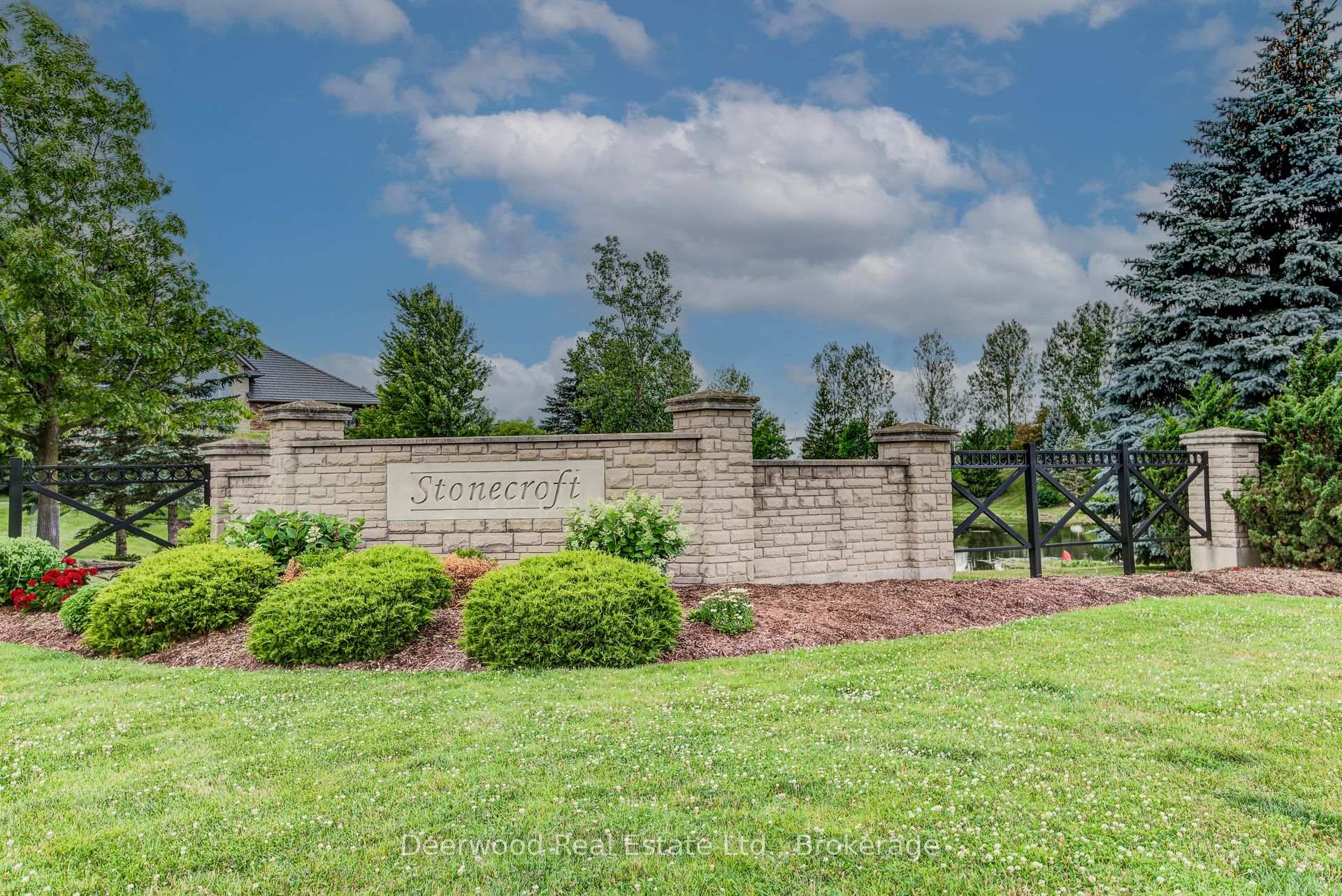 Photo 45 of Unit 19, 156 Devonshire Drive, Wilmot, New Hamburg — HOMEH