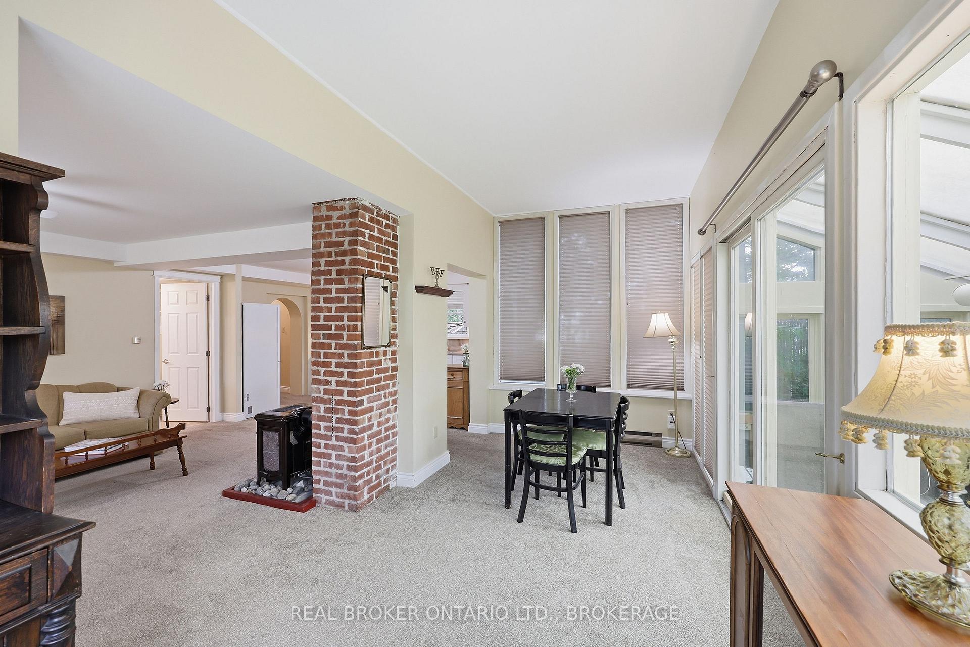 Photo 11 of 595 King Street E, Gananoque, Gananoque — HOMEH