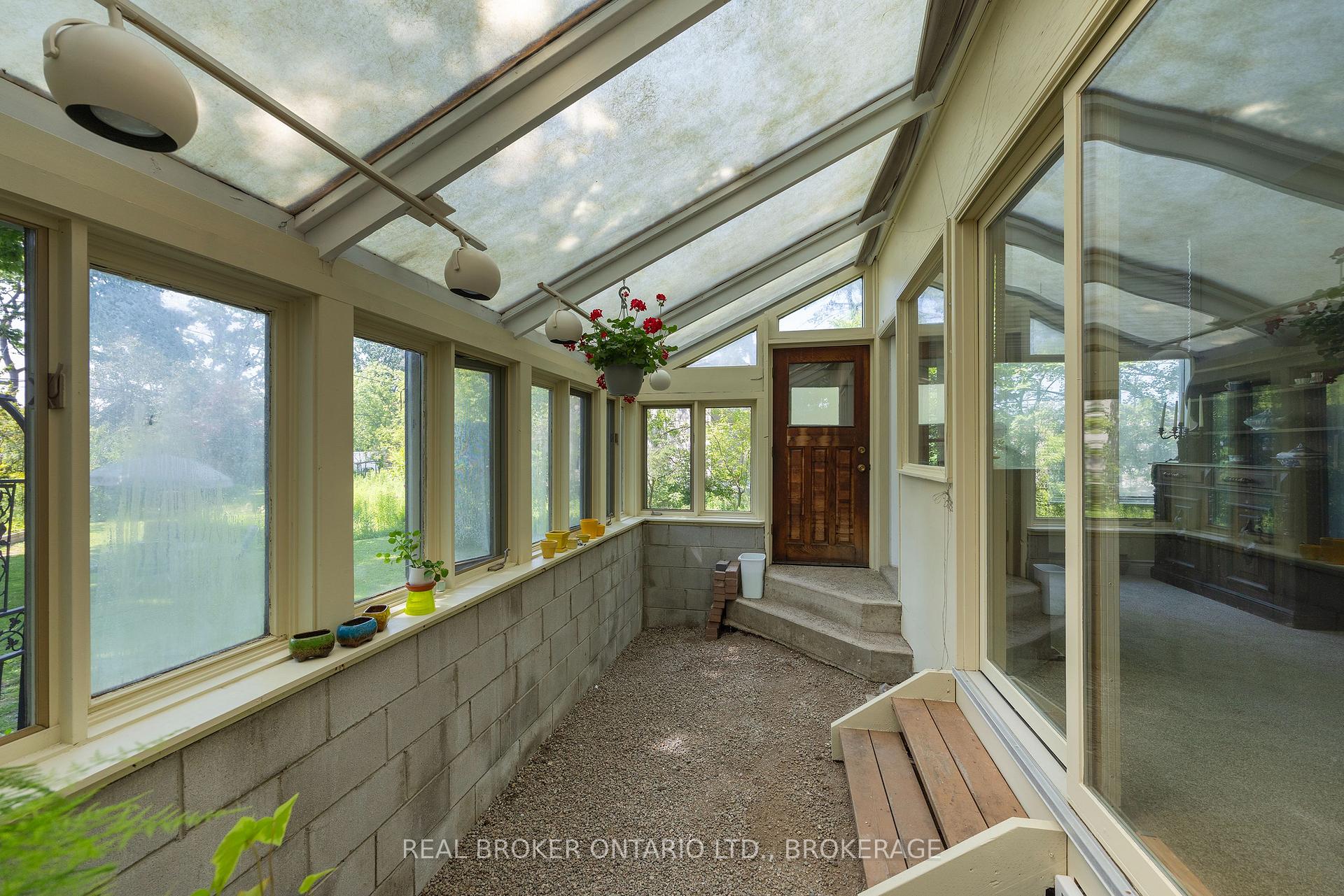 Photo 25 of 595 King Street E, Gananoque, Gananoque — HOMEH