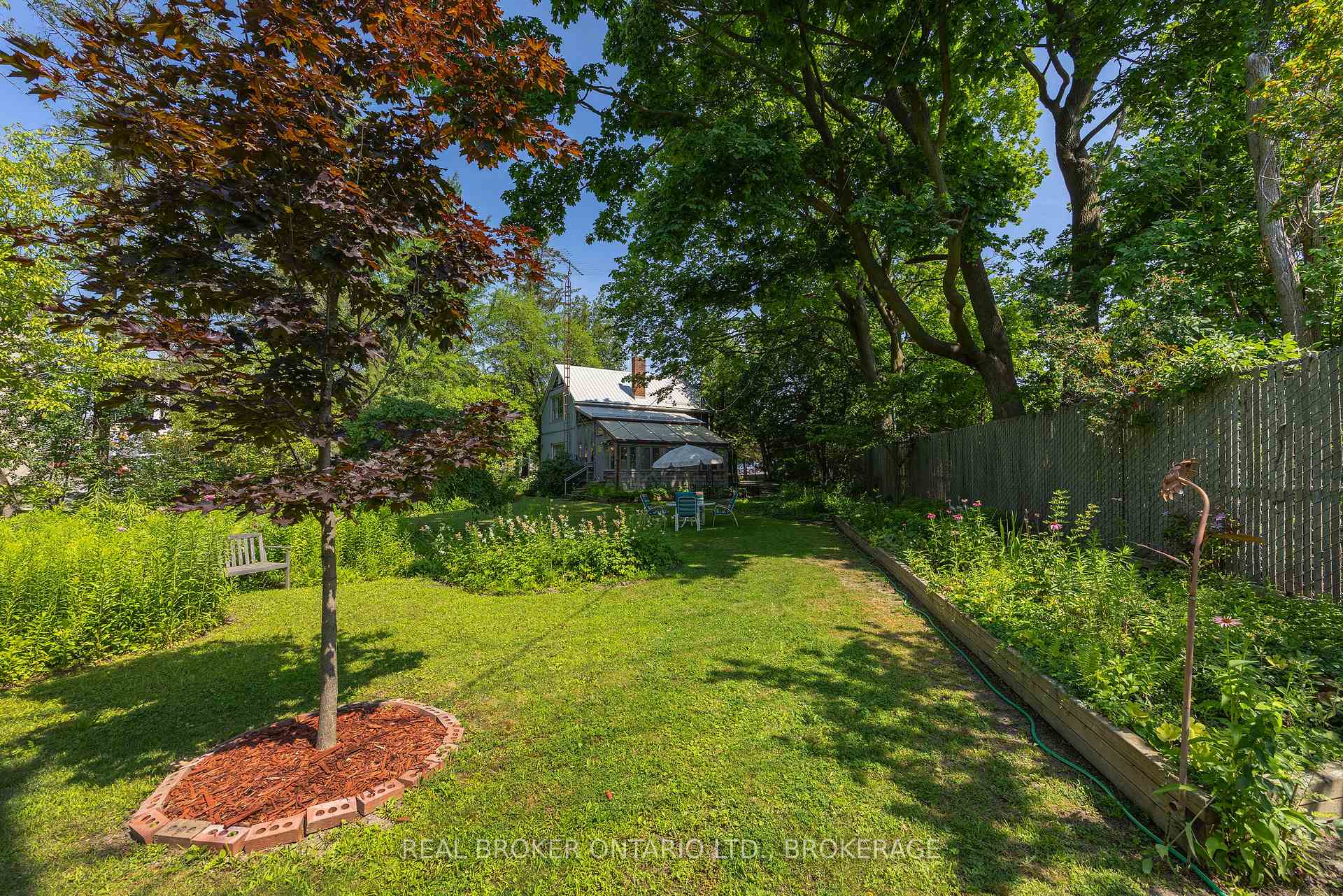 Photo 72 of 595 King Street E, Gananoque, Gananoque — HOMEH
