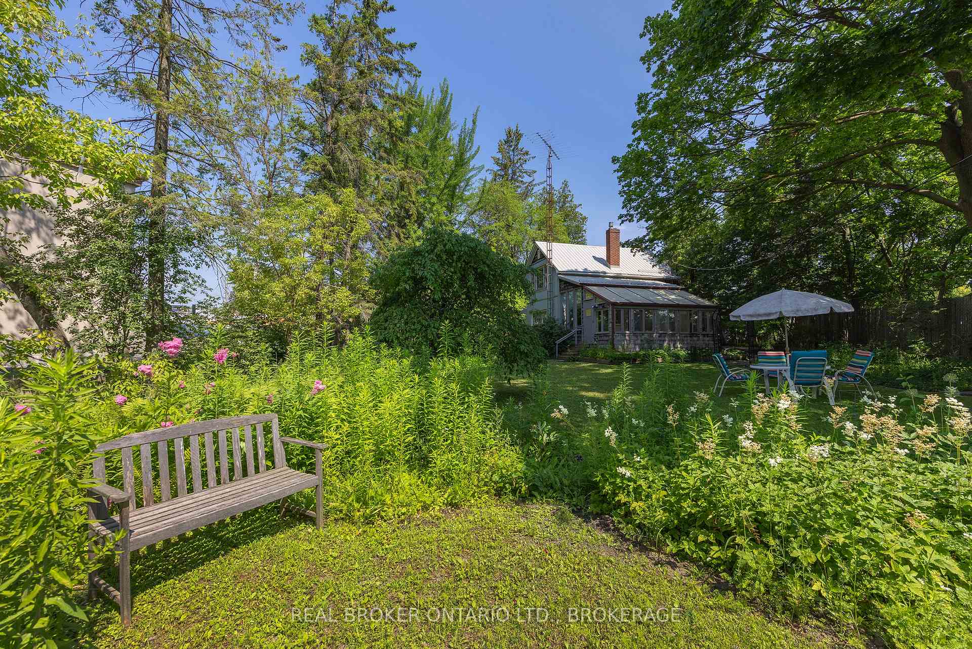 Photo 73 of 595 King Street E, Gananoque, Gananoque — HOMEH