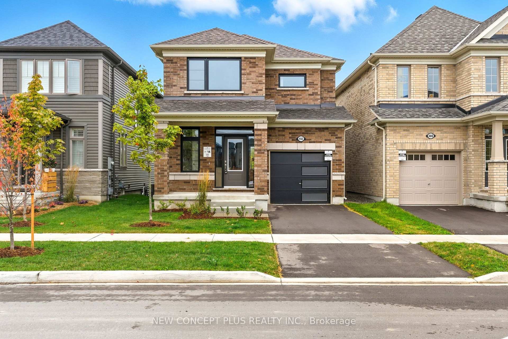 Photo 2 of 492 Trevor Street, Cobourg — HOMEH